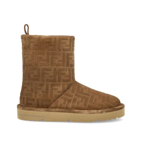 Fendi Fendi Apres Chic Monogram Detailed Boots