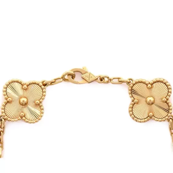 Van Cleef & Arpels Yellow gold bracelet