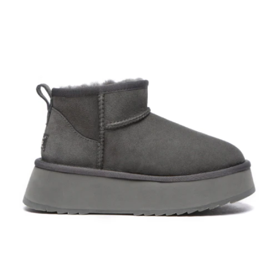 UGG CLASSIC ULTRA MINI PLATFORM BOOT GOAT